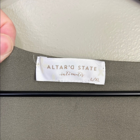 Altar’d State Intimates Square Neck Blouse L/XL Green - Picture 2 of 6